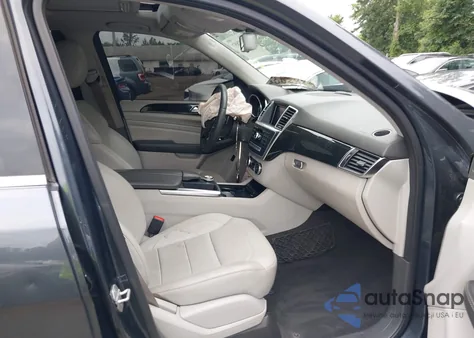 2015 Mercedes-Benz Ml 350 4Matic z USA, uszkodzony, nr VIN 4JGDA5HB6FA596506